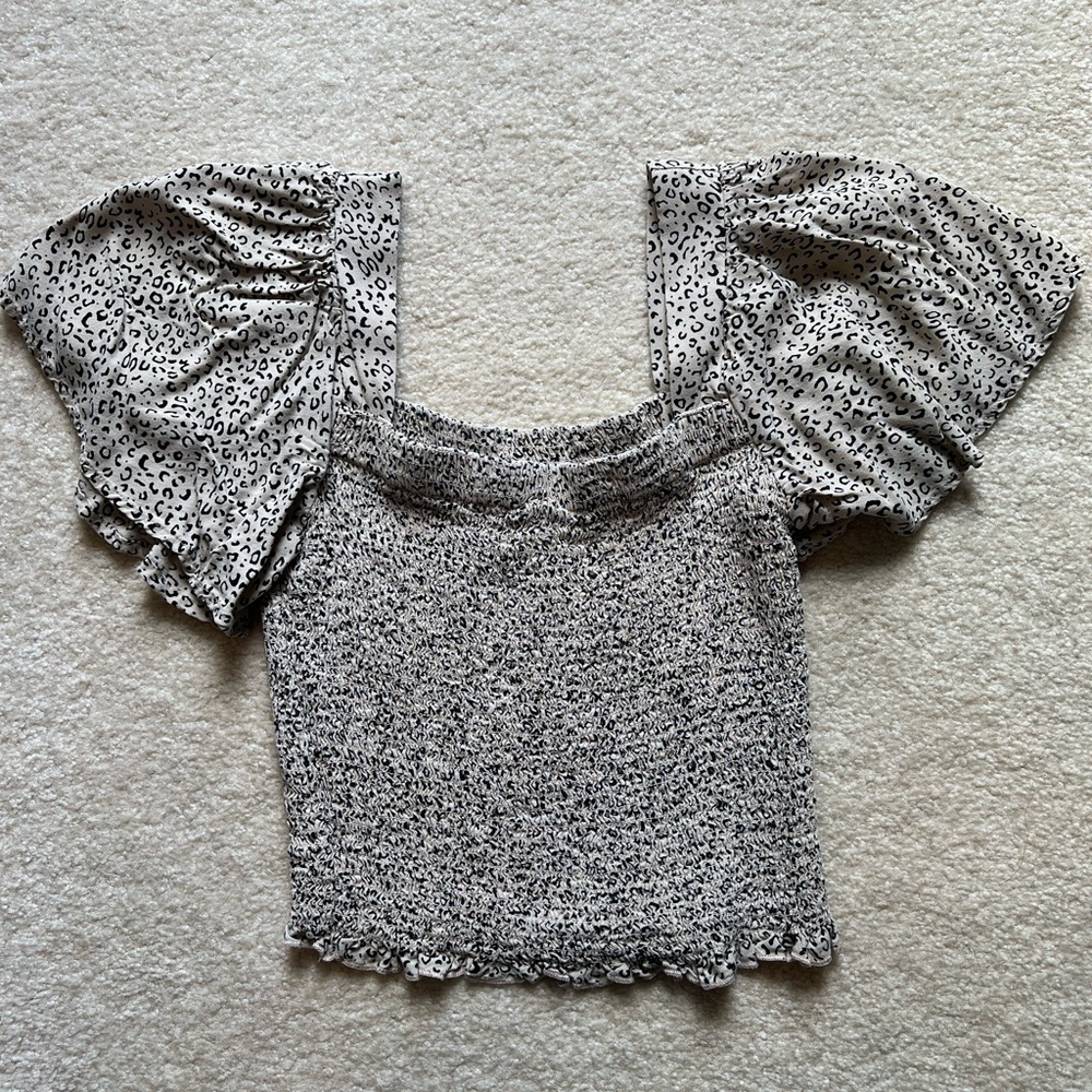 Women’s Small Leopard Print Top